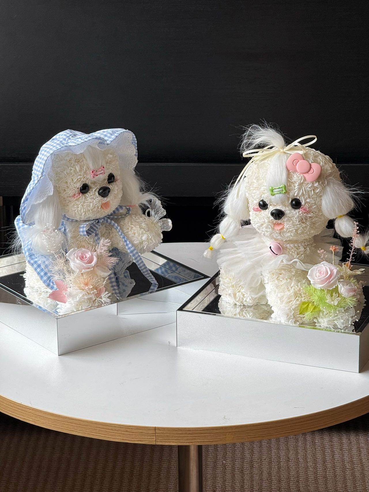 Puppy Catch Butterfly Preserved Flowers Box 🇸🇬 SG In Stock