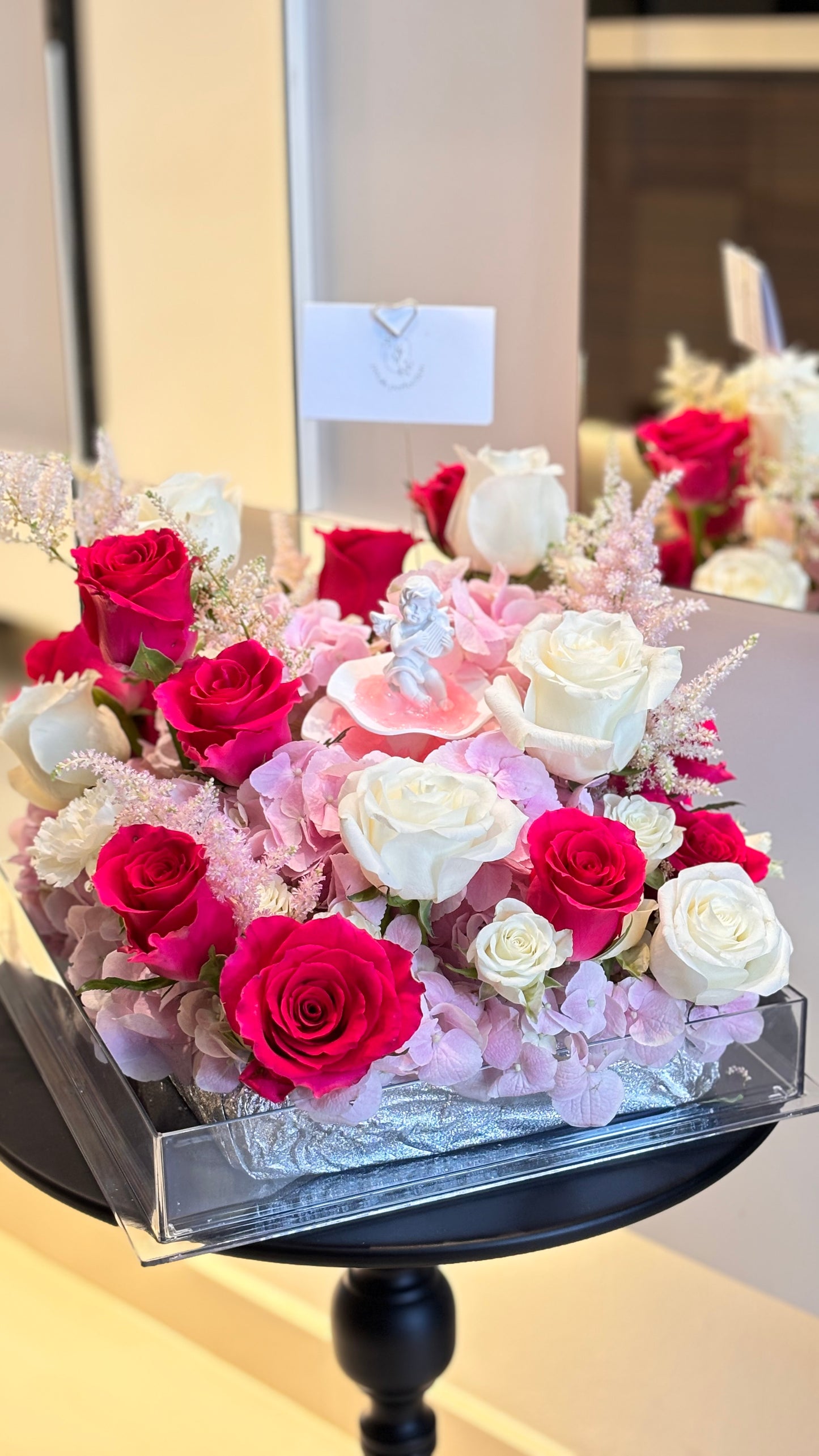 “Make A Wish” Fresh Flowers Box