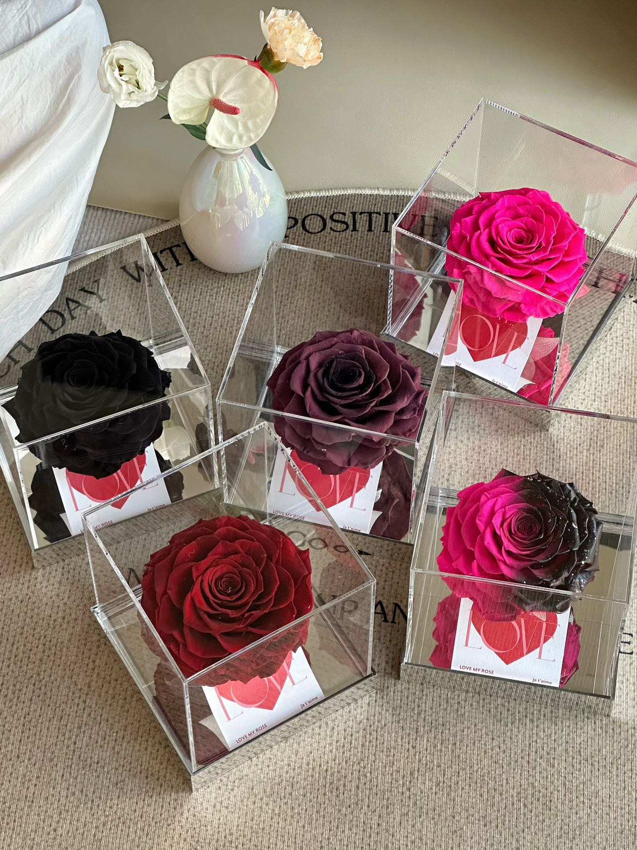 Ecuador Preserved Rose Gift Box
