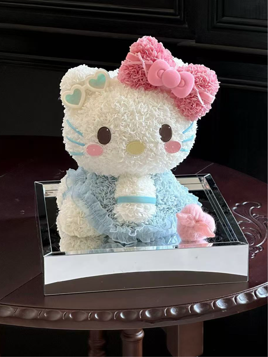 Hello Kitty 🩵 Preserved Flowers Gift Box 🇸🇬 SG In Stock