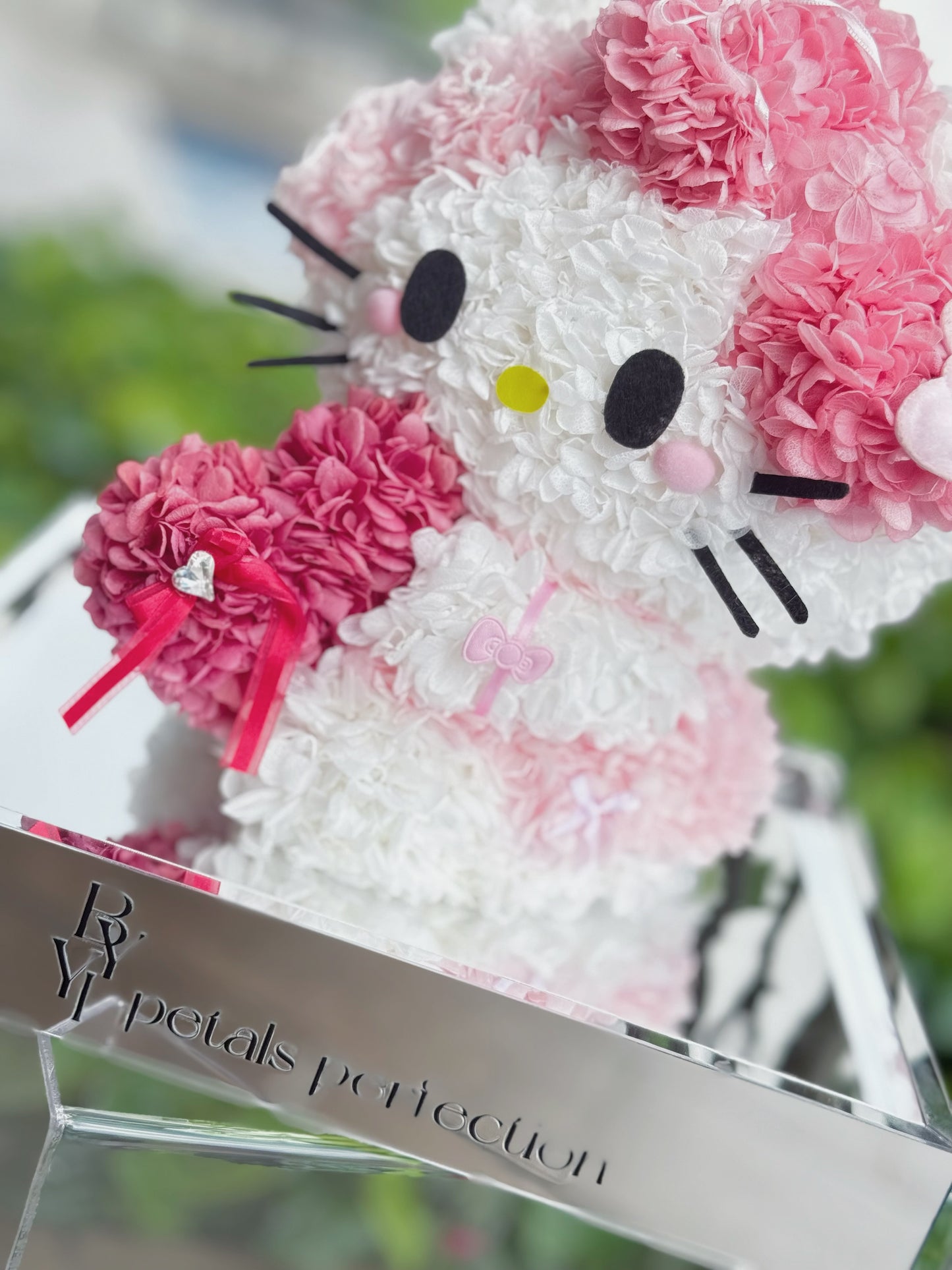 Declare Love Kitty Preserved Flowers Box ❤️