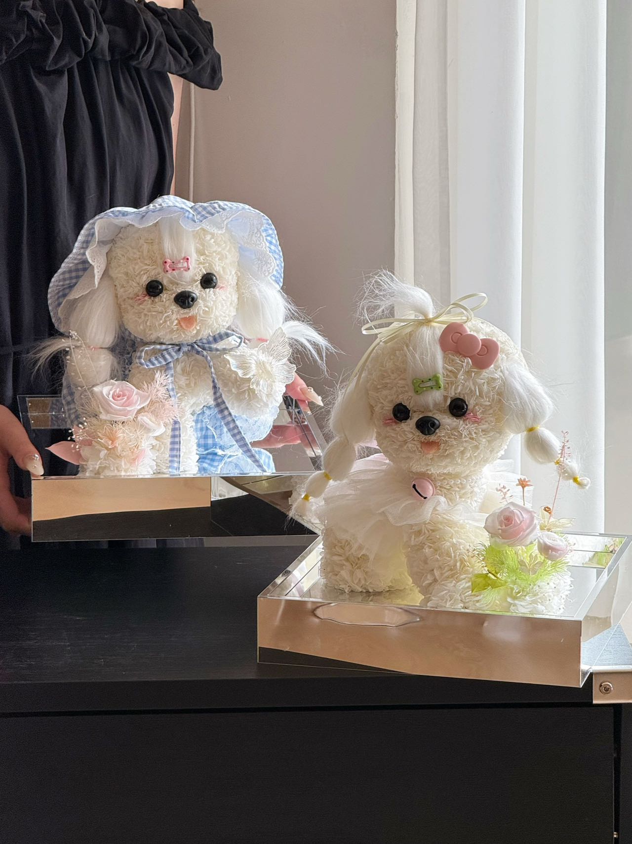 Puppy Catch Butterfly Preserved Flowers Box 🇸🇬 SG In Stock
