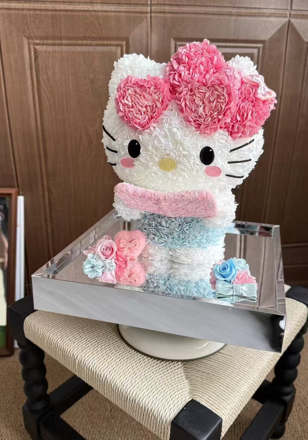 Kitty β€οΈ Studying π Kitty Reading Books Preserved Flowers Box πΈπ¬ SG In Stock