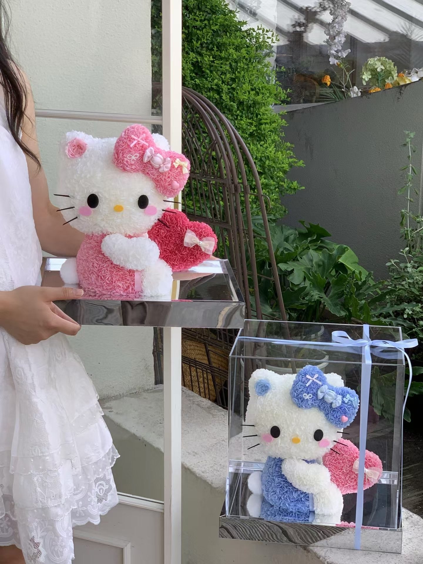 Kitty Love Heart Preserved Flowers Box 🇸🇬 SG In Stock