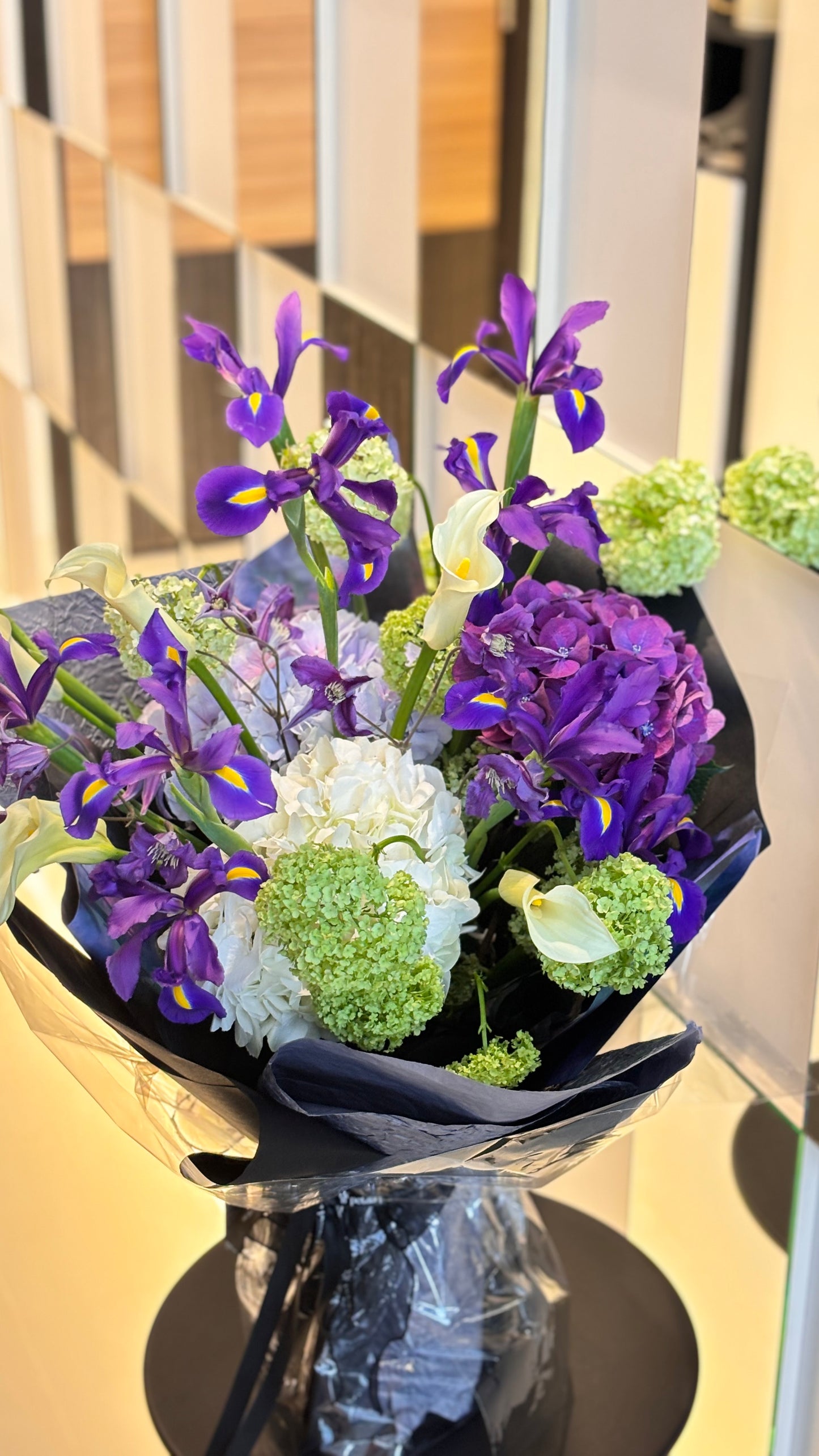 Iris Hydrangea Flowers Bouquet
