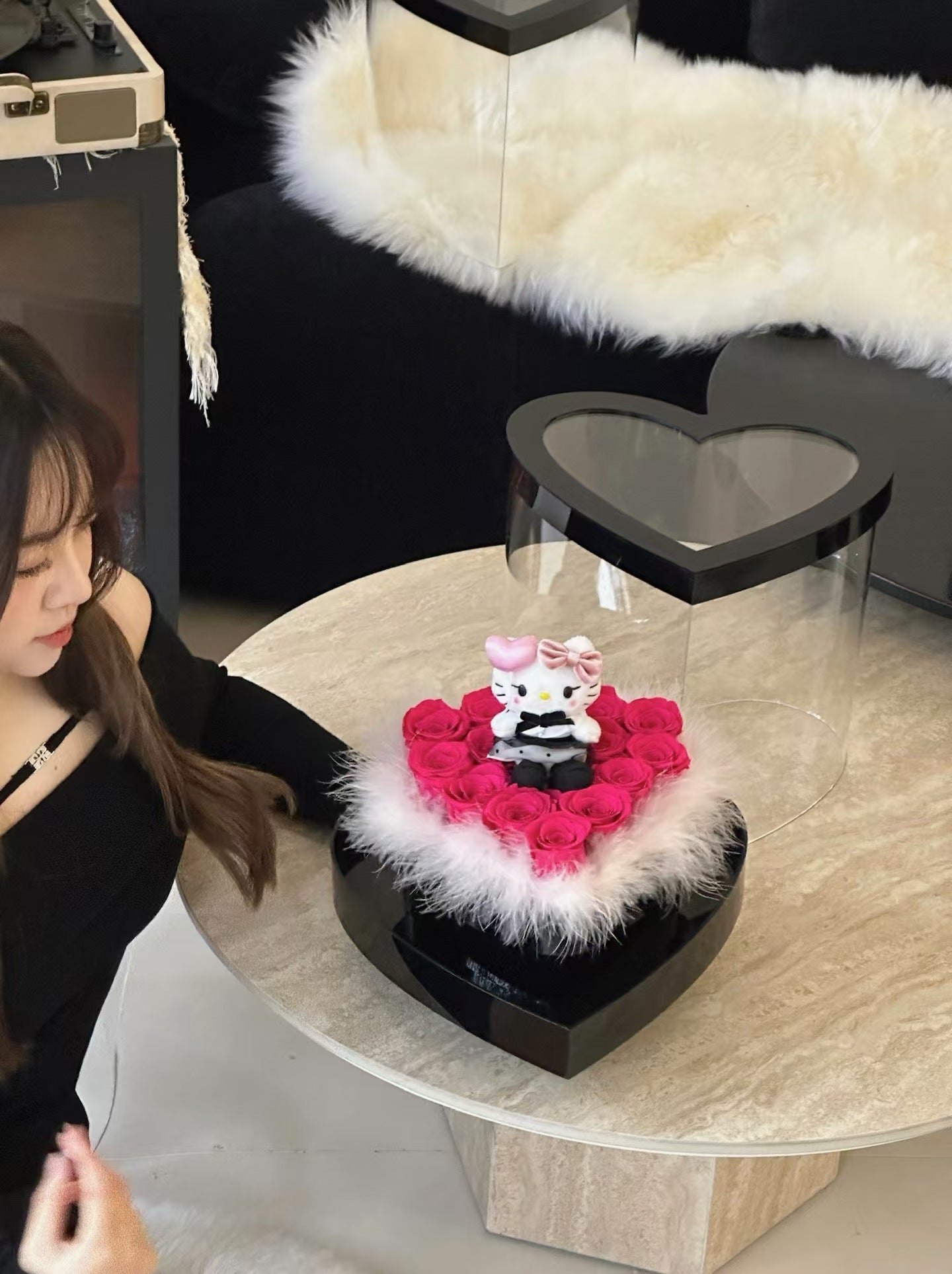 Angel Kitty 🪽 Heart Shape Preserved Roses Box 🇸🇬 SG In Stock