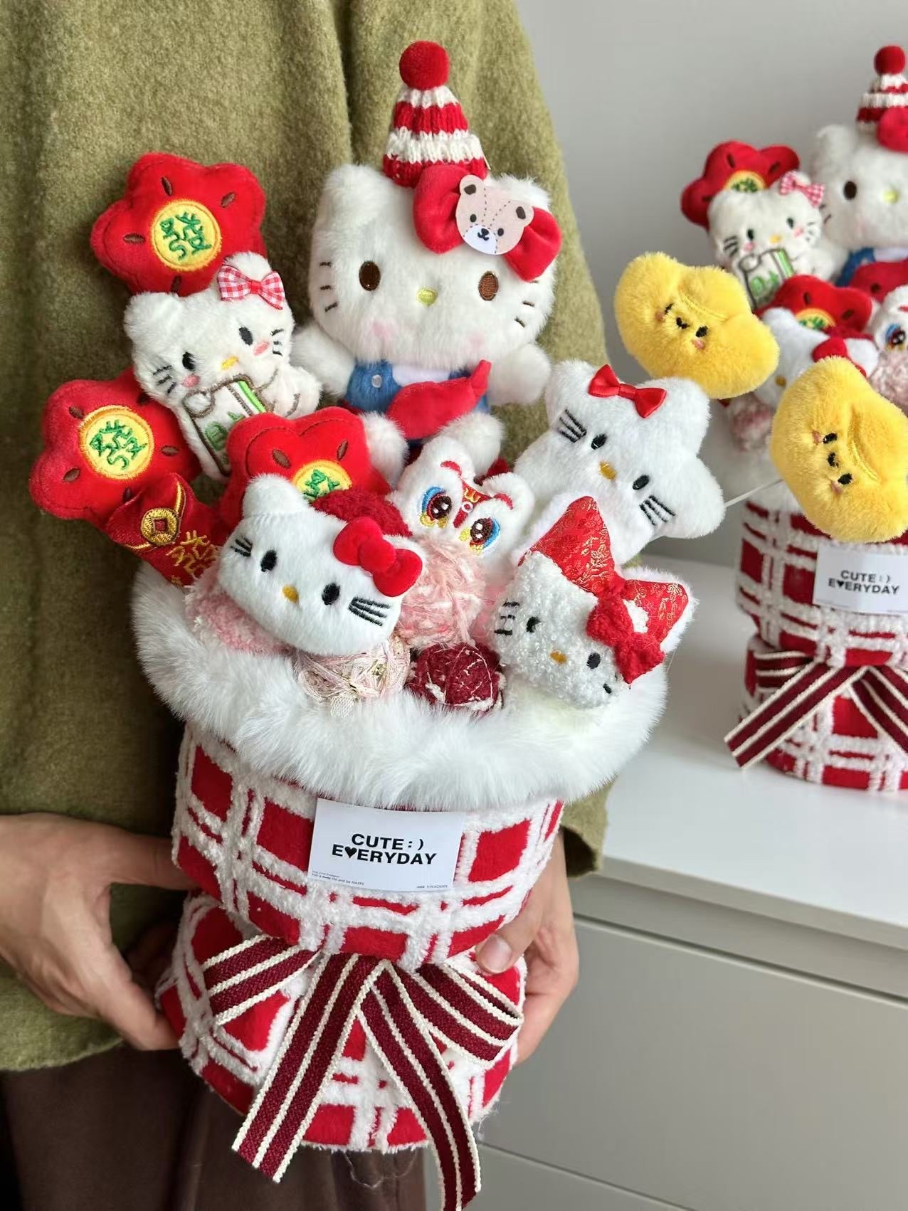 Kitty Doll Bouquet