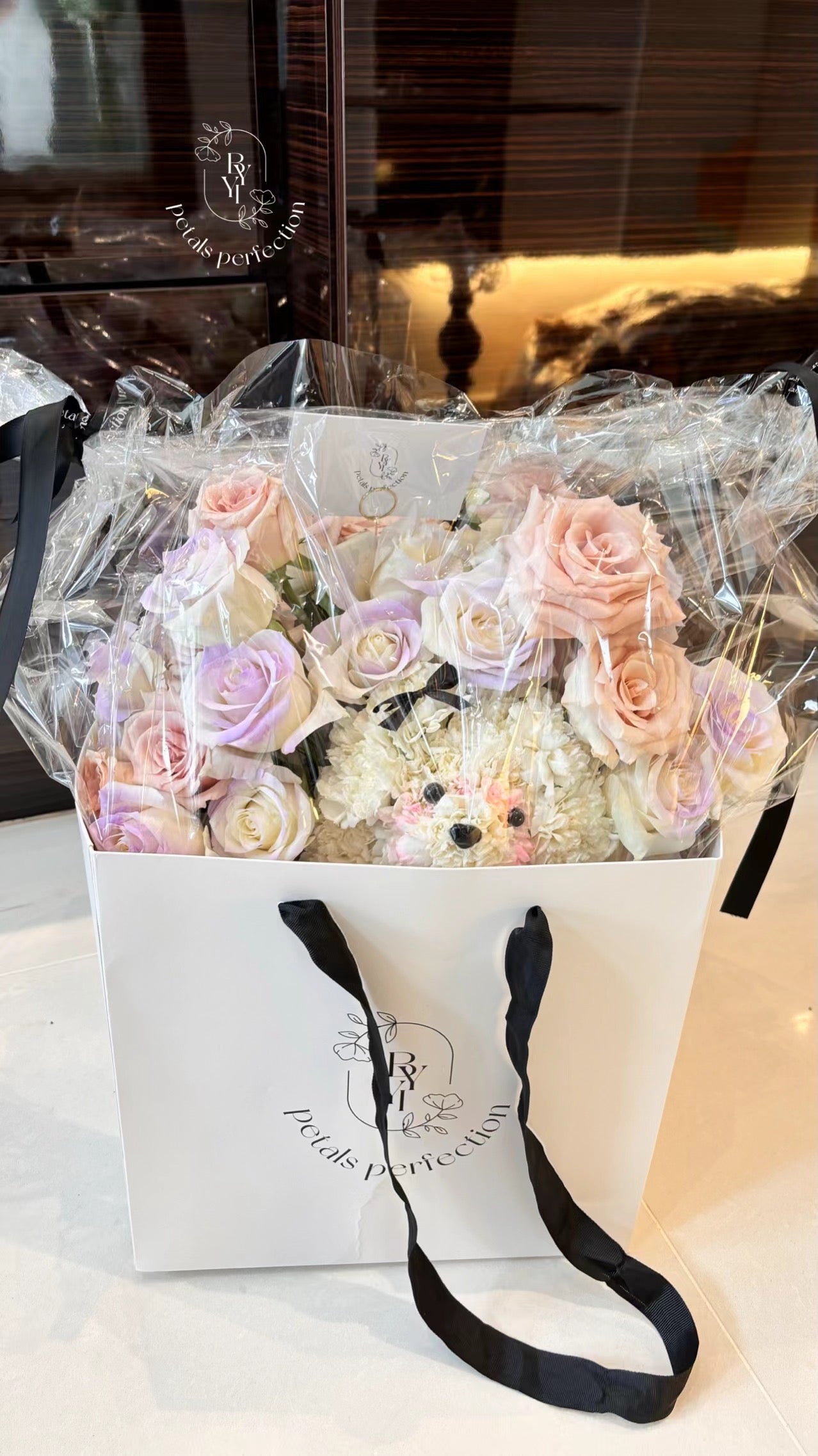 Puppy Love Fresh Roses Box