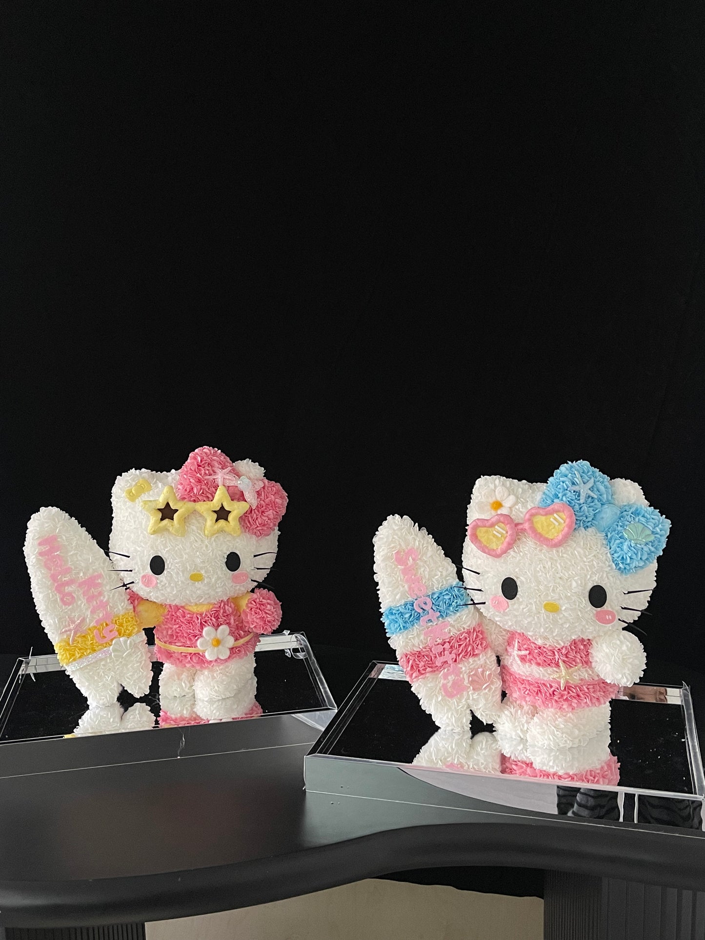 Surf Board Bikini Kitty Preserved Flowers Box 🏄🏻♀️