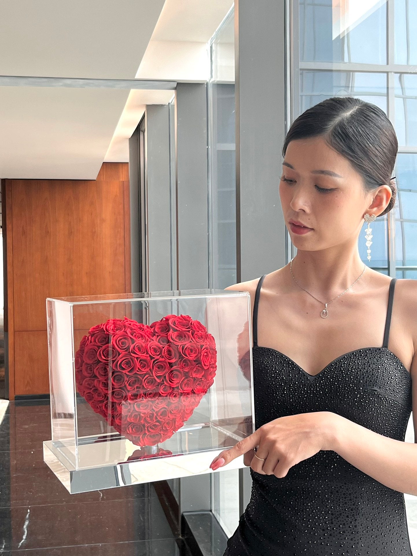 Red ❤️3D Love Heart Shaped Preserved Roses Box 🇸🇬 SG In Stock