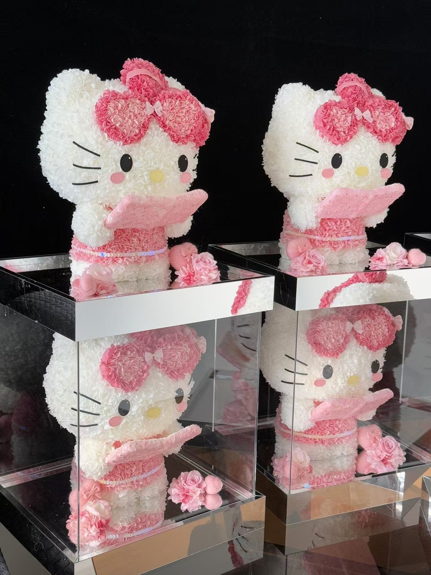 Kitty ❤️ Studying 📖 Kitty Reading Books Preserved Flowers Box 🇸🇬SG In stock