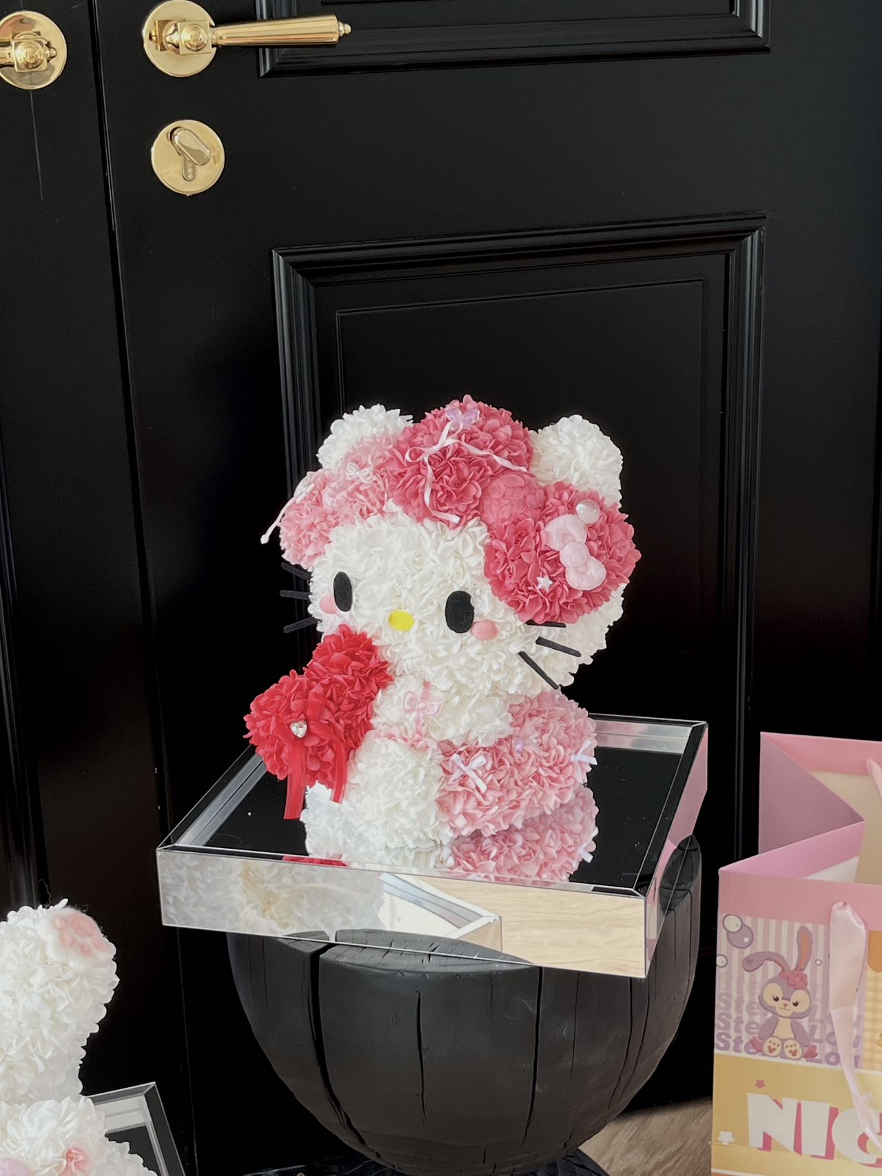 Declare Love Kitty Preserved Flowers Box ❤️