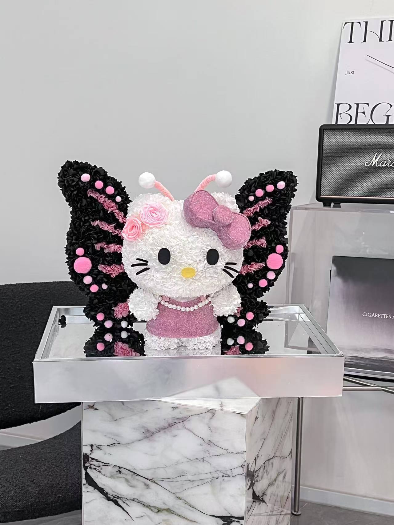 Butterfly ๐ฆ Kitty Preserved Flowers Box ๐ฉท SG In Stock ๐ธ๐ฌ