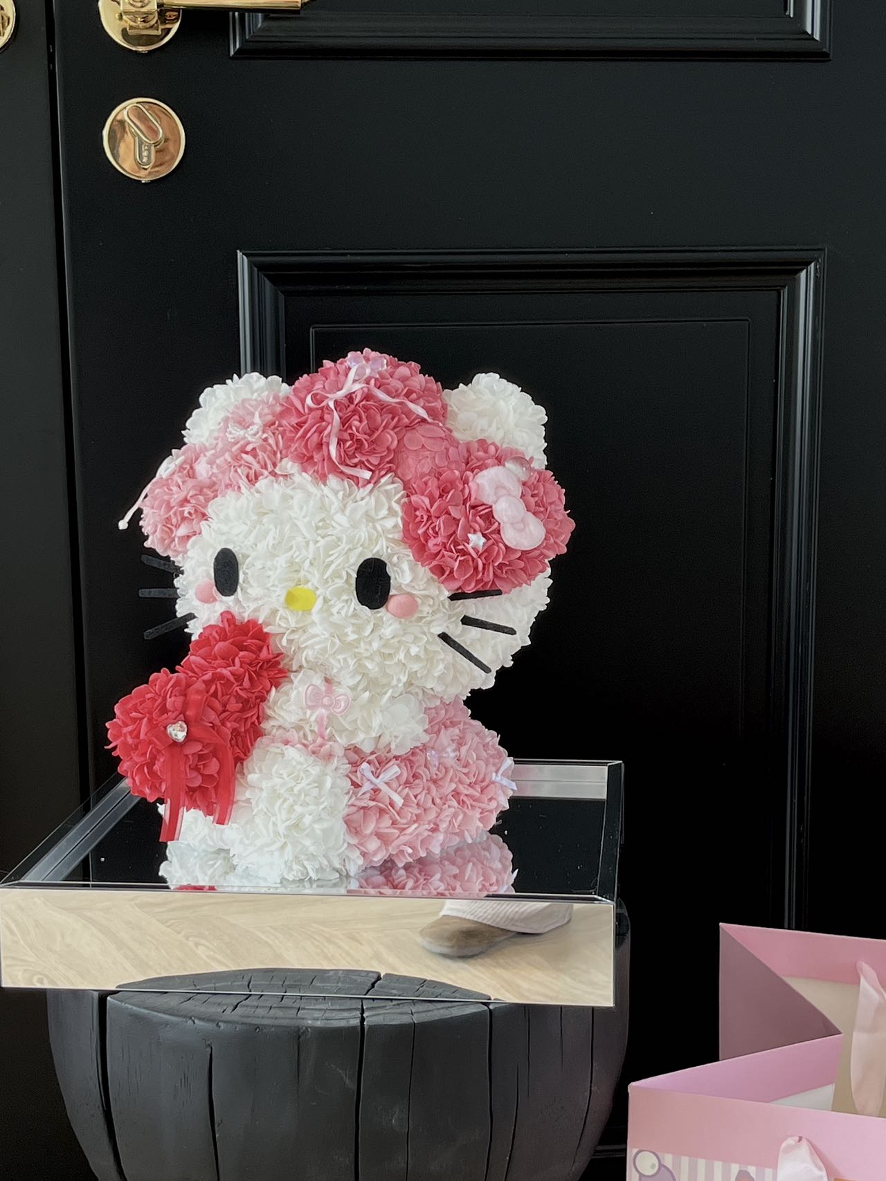 Declare Love Kitty Preserved Flowers Box ❤️