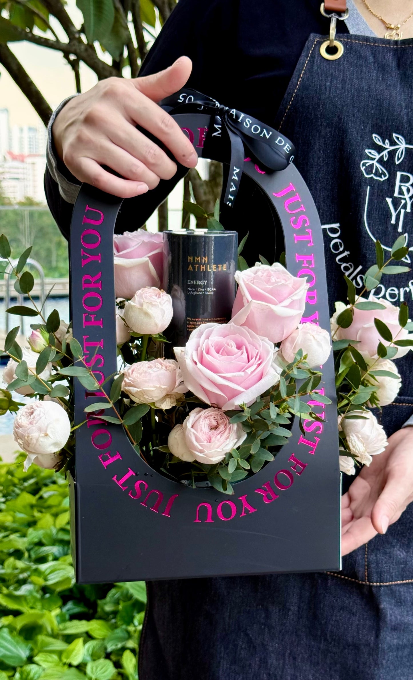 Mother’s Day NMN Energy Fresh Flowers Gift Box 🇸🇬 SG In Stock