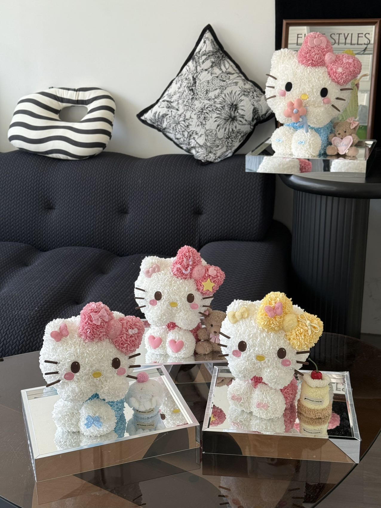 Shy Kitty Cake Preserved Flowers Box 🇸🇬 SG In Stock