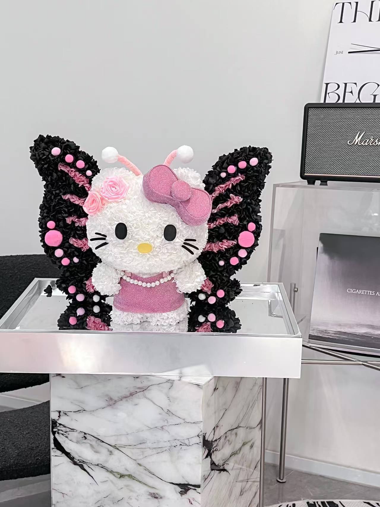 Butterfly ๐ฆ Kitty Preserved Flowers Box ๐ฉท SG In Stock ๐ธ๐ฌ