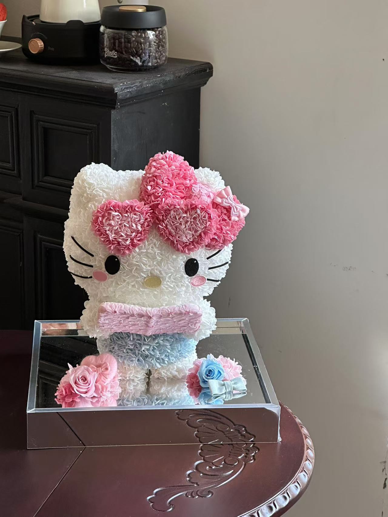 Kitty β€οΈ Studying π Kitty Reading Books Preserved Flowers Box πΈπ¬ SG In Stock