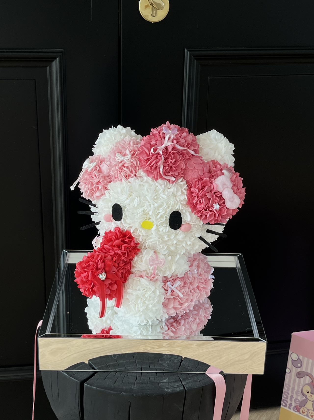 Declare Love Kitty Preserved Flowers Box ❤️
