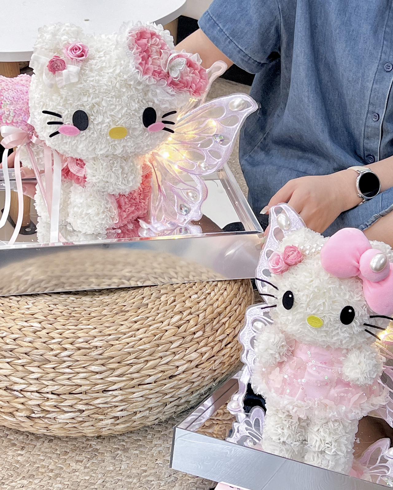 Butterfly Kitty Preserved Flowers Box 🇸🇬 SG In Stock