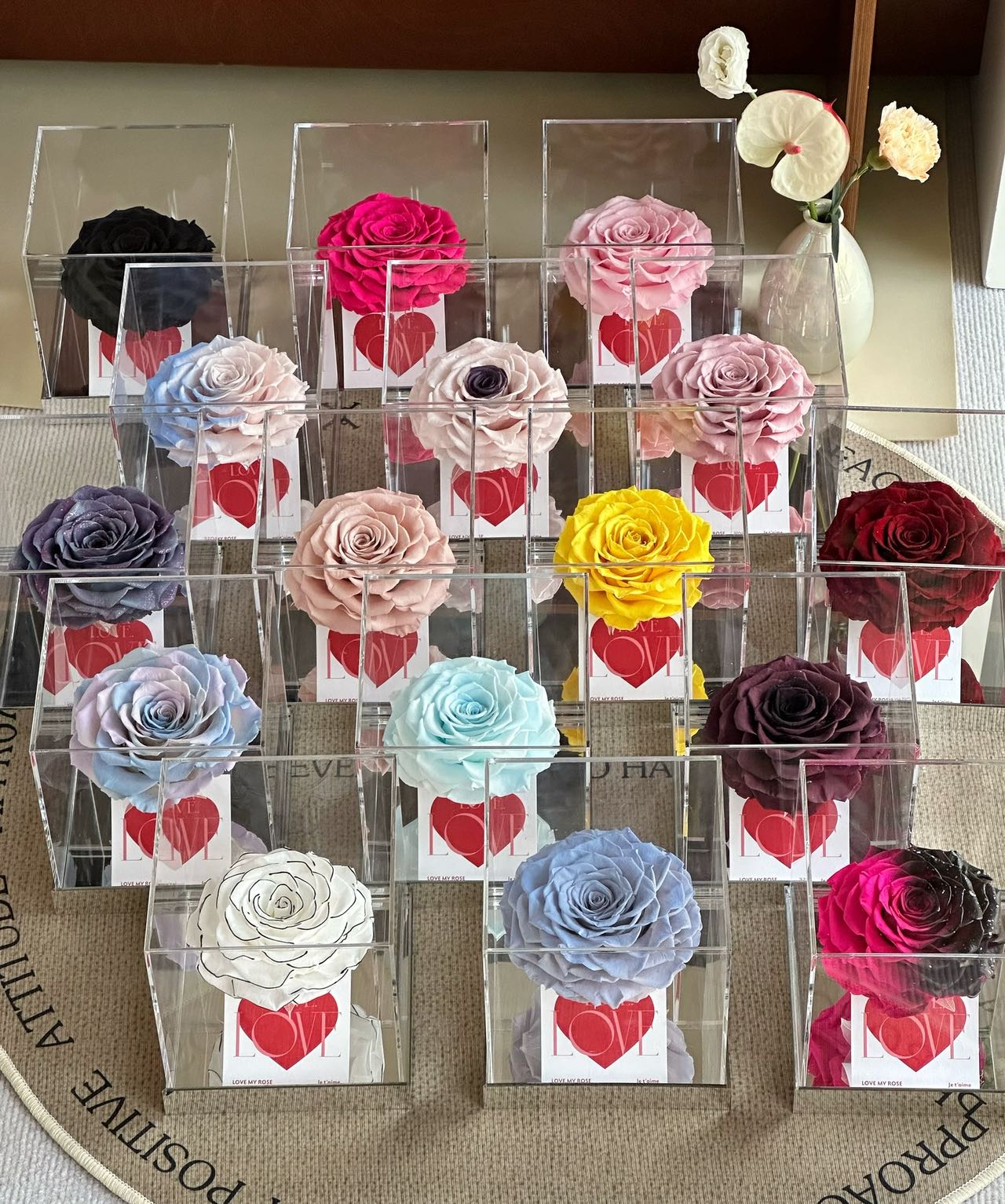 Ecuador Preserved Rose Gift Box