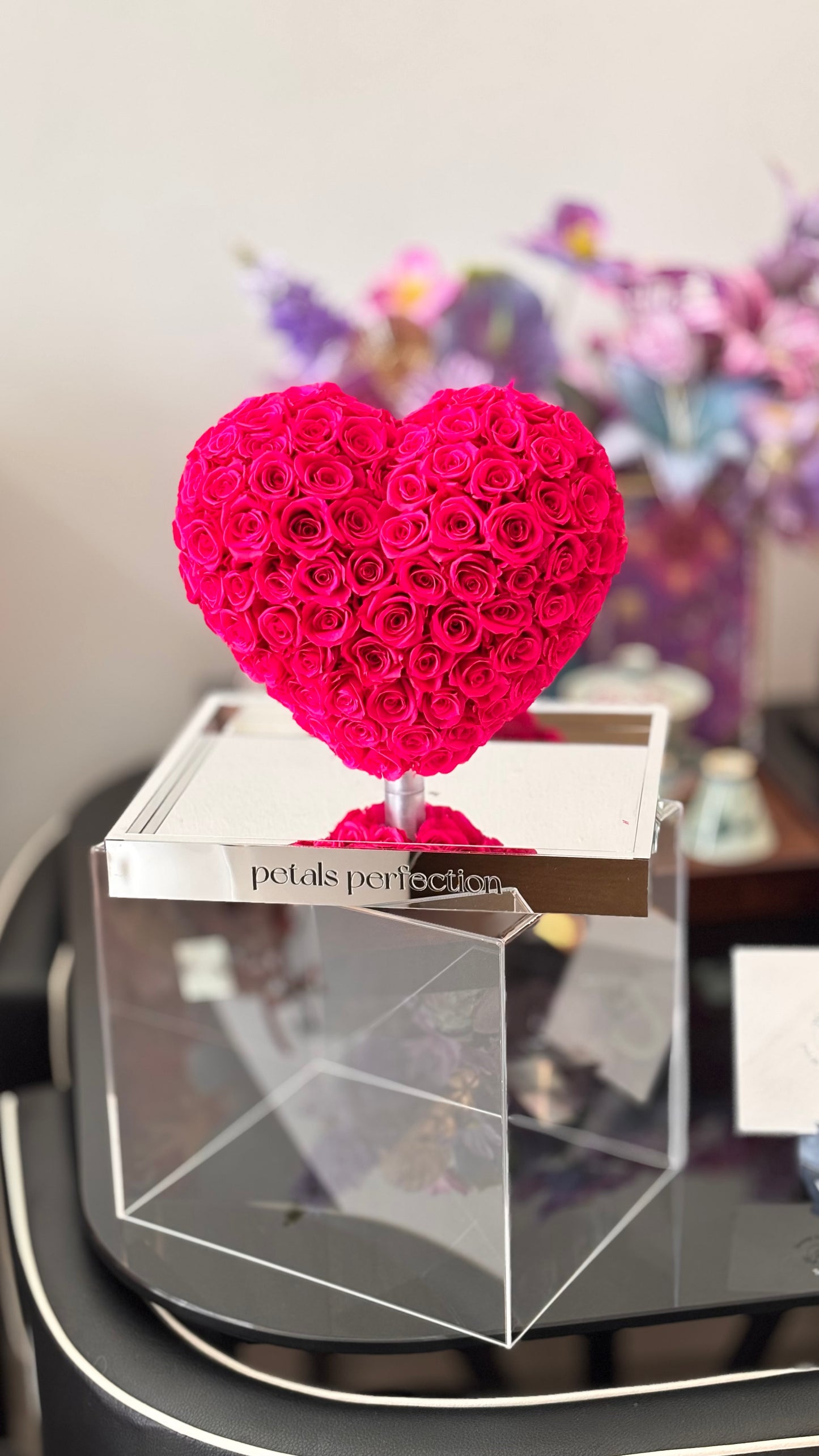 Floyd pink 3D Love Heart Shaped Preserved Roses Box 🇸🇬 SG In Stock