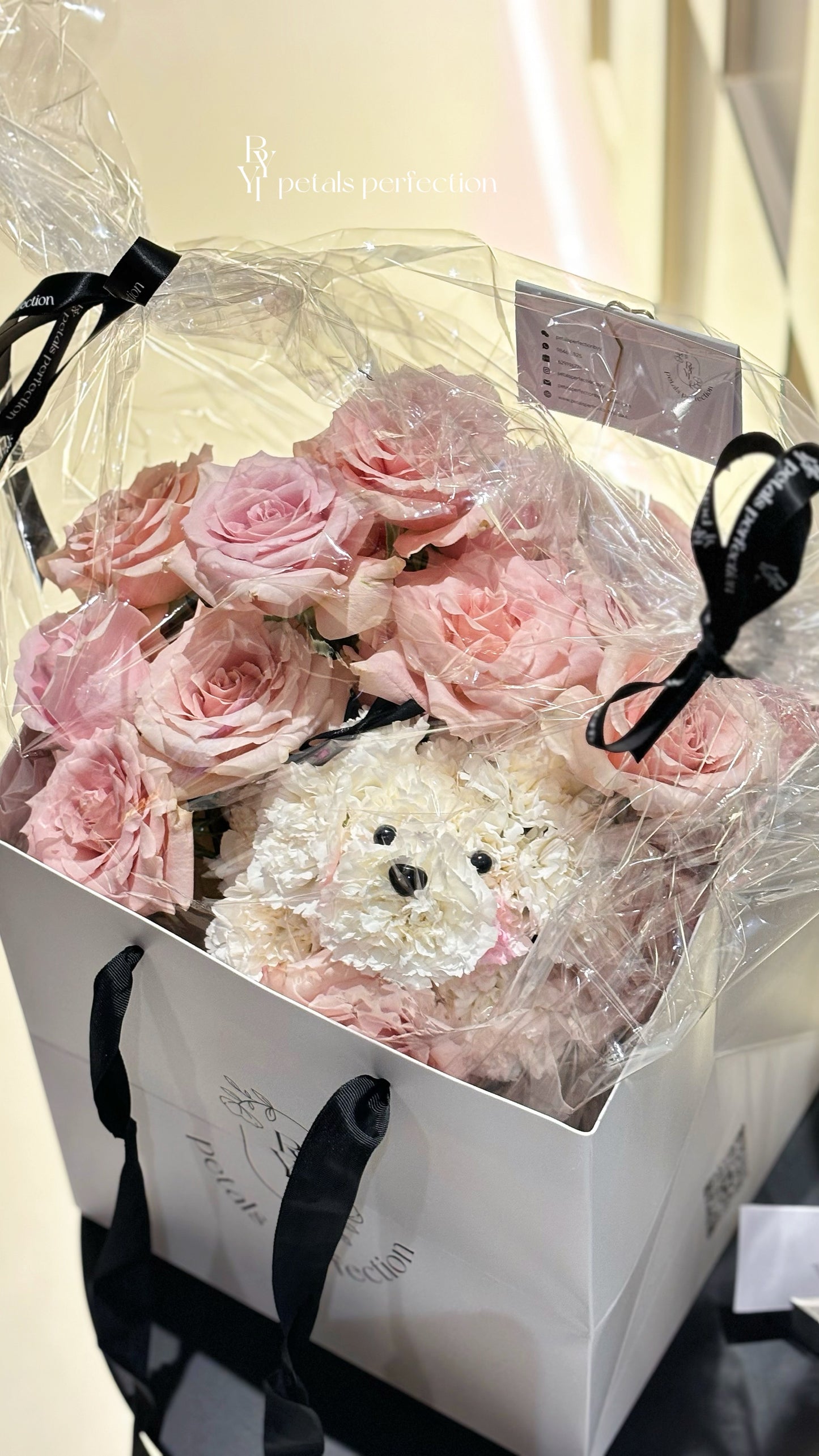 Puppy Love Fresh Roses Box