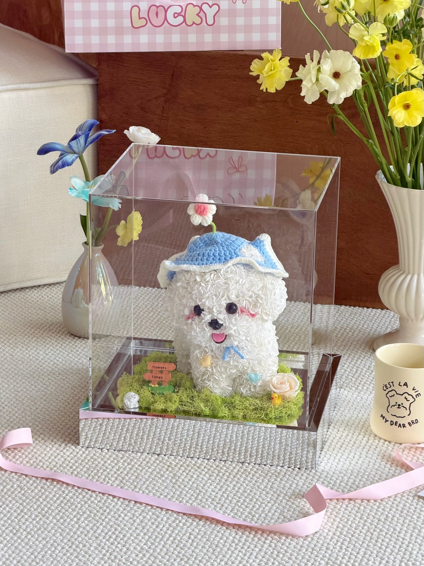 Puppy Love Preserved Flowers Box 👒
