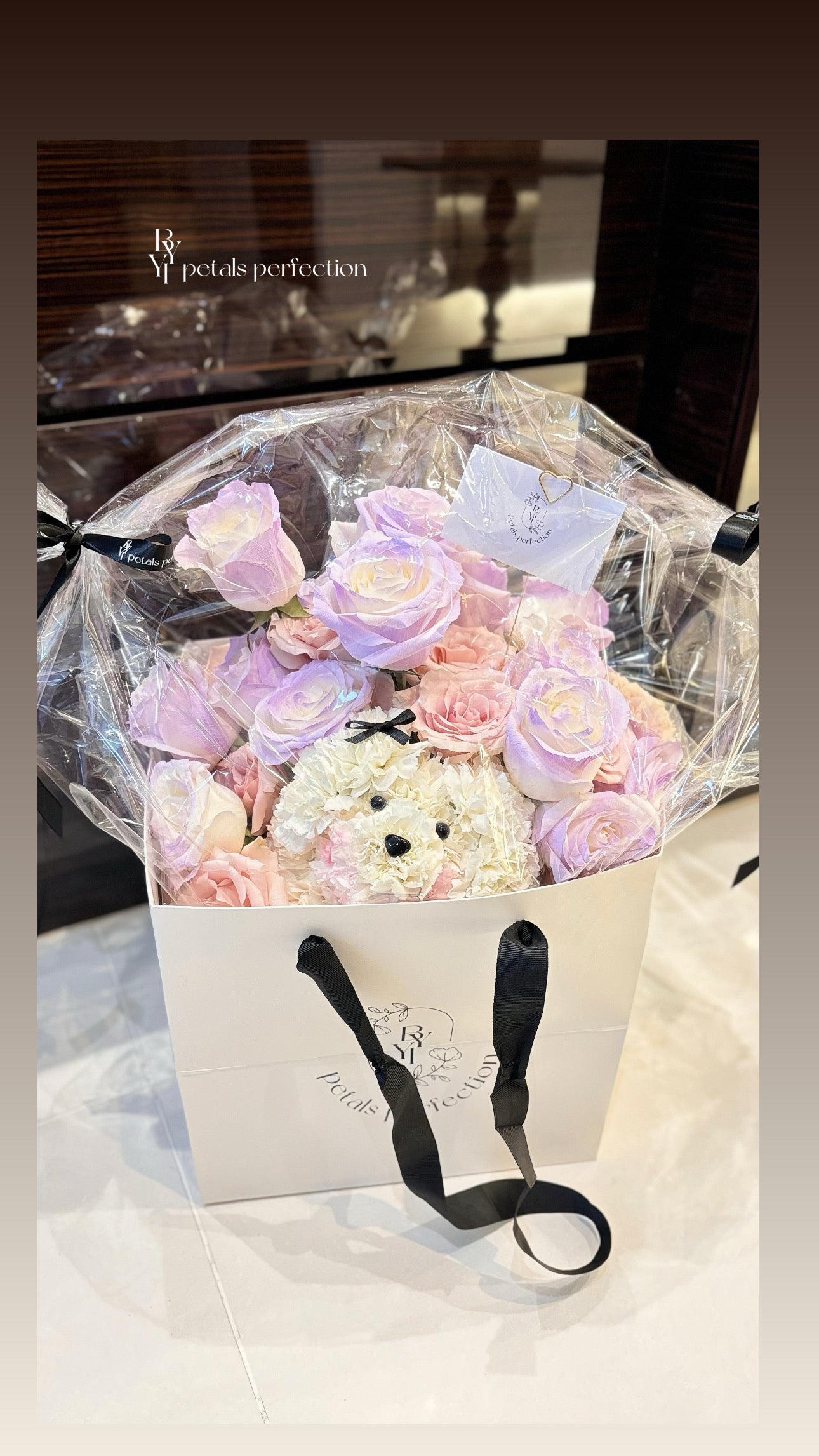 Puppy Love Fresh Roses Box