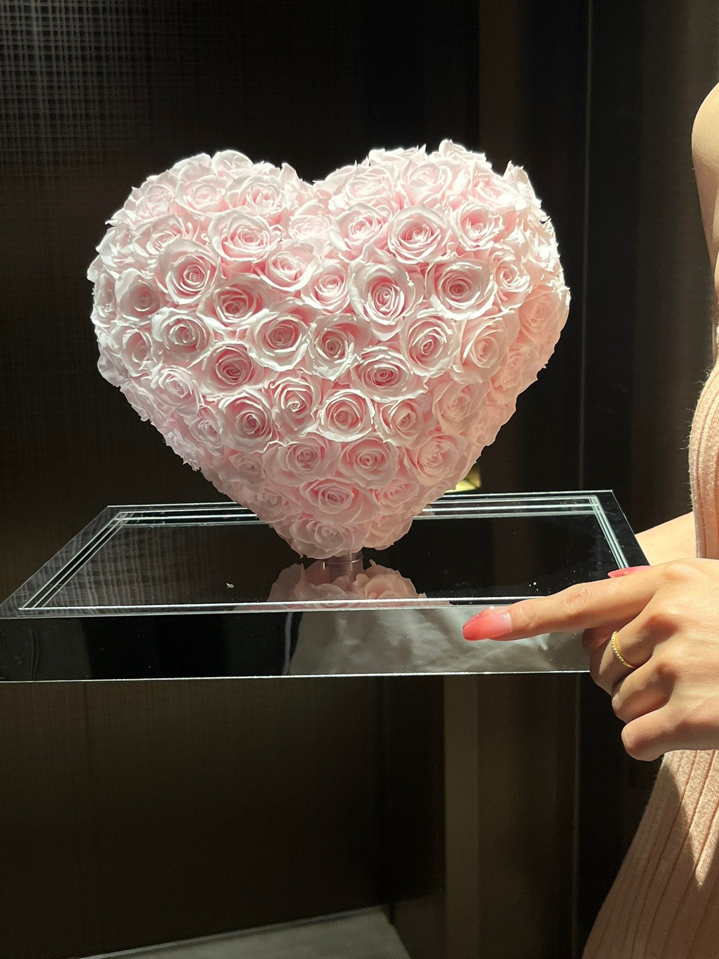 Sakura pink 🌸3D Love Heart Shaped Preserved Roses Box 🇸🇬 SG In Stock