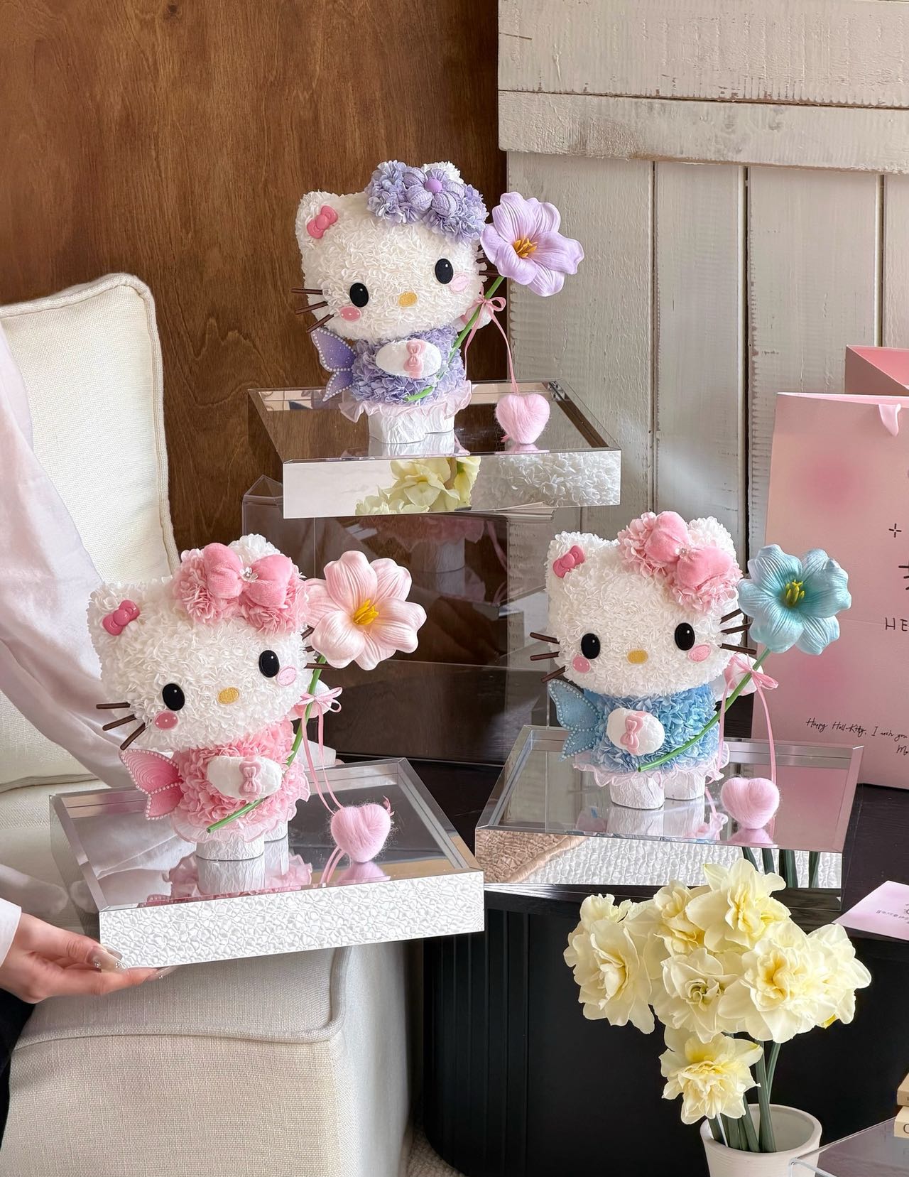 Fairy Kitty Preserved Flowers Box