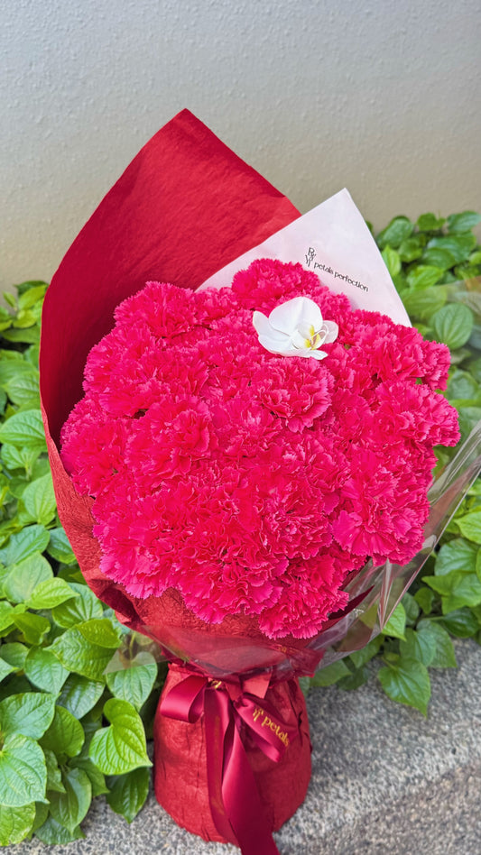 Mother’s Day Fresh Carnations Bouquet