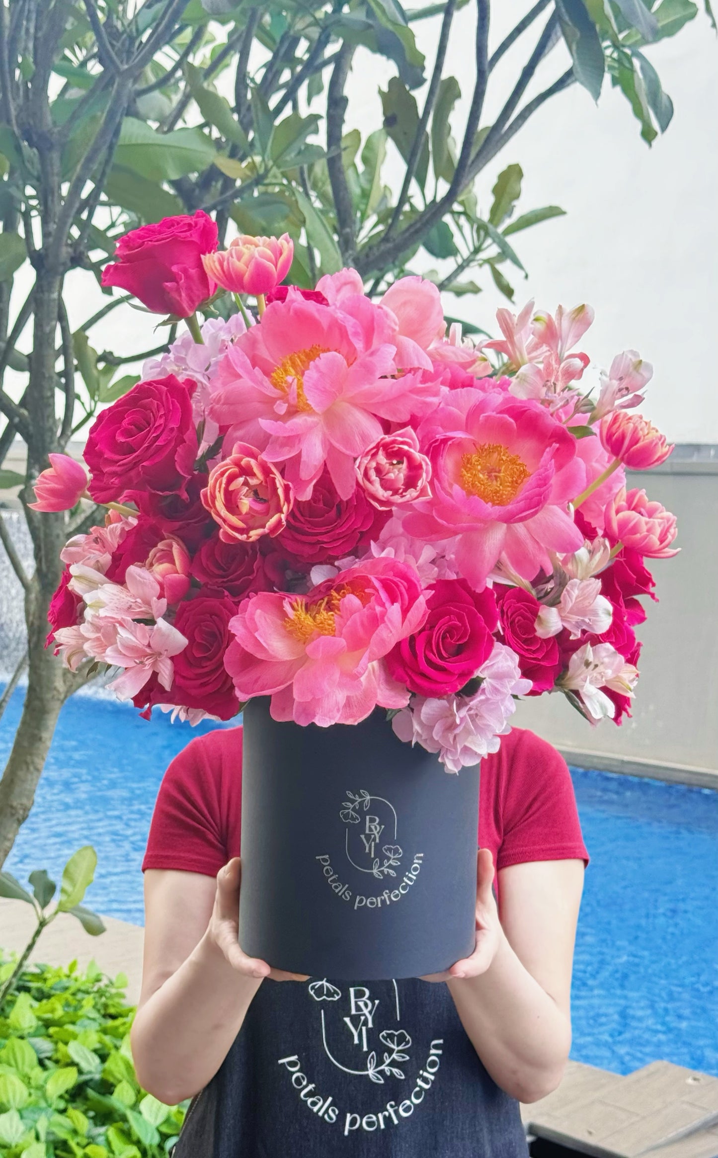 Holland Peonies Fresh Flowers Garden 💐
