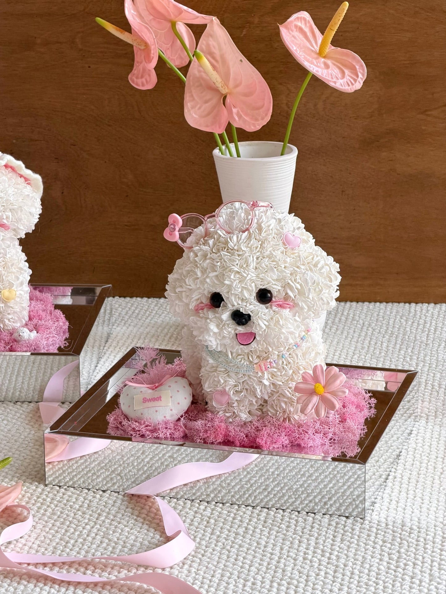 Puppy Love Preserved Flowers Box 👓