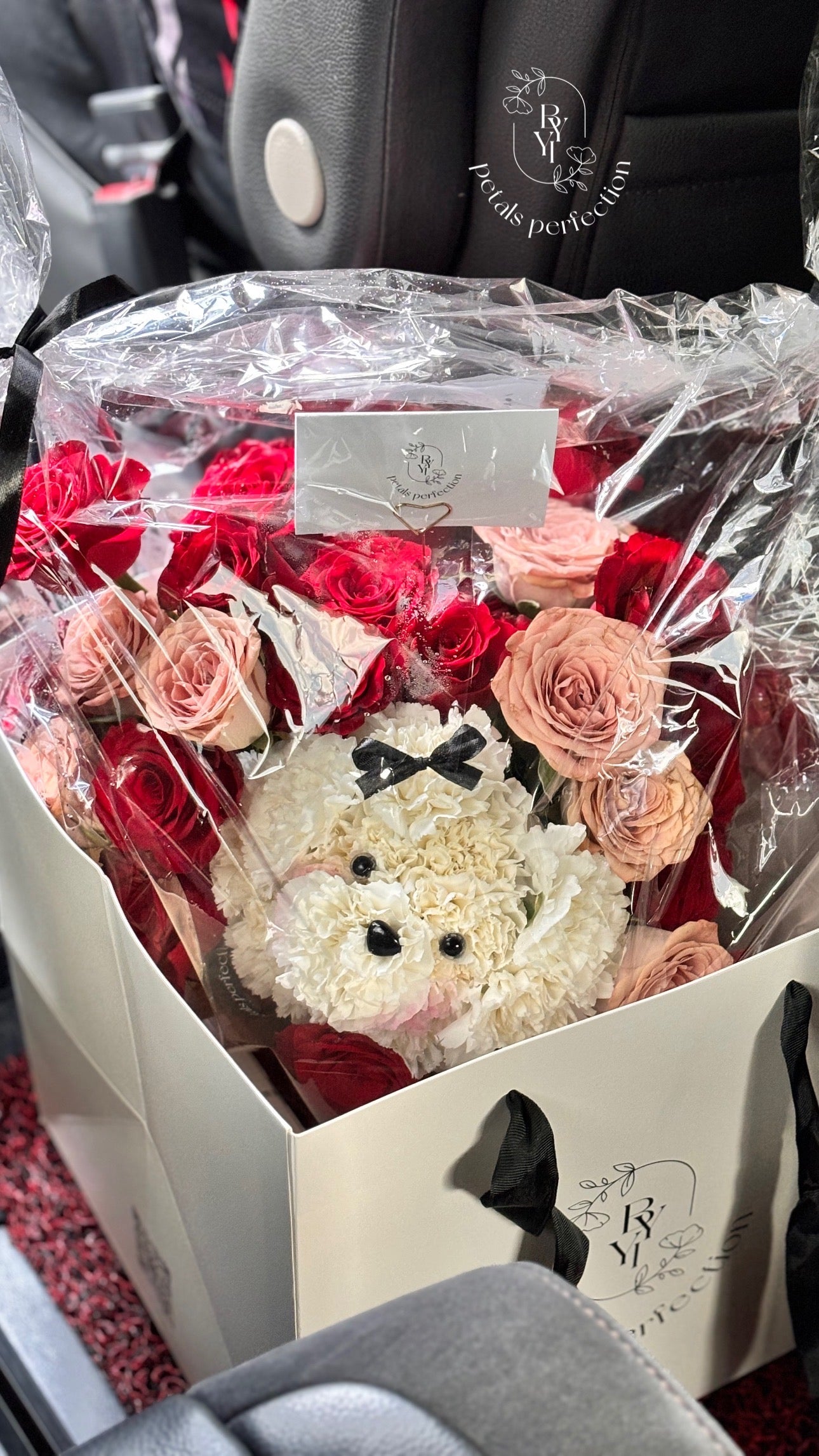 Puppy Love Fresh Roses Box