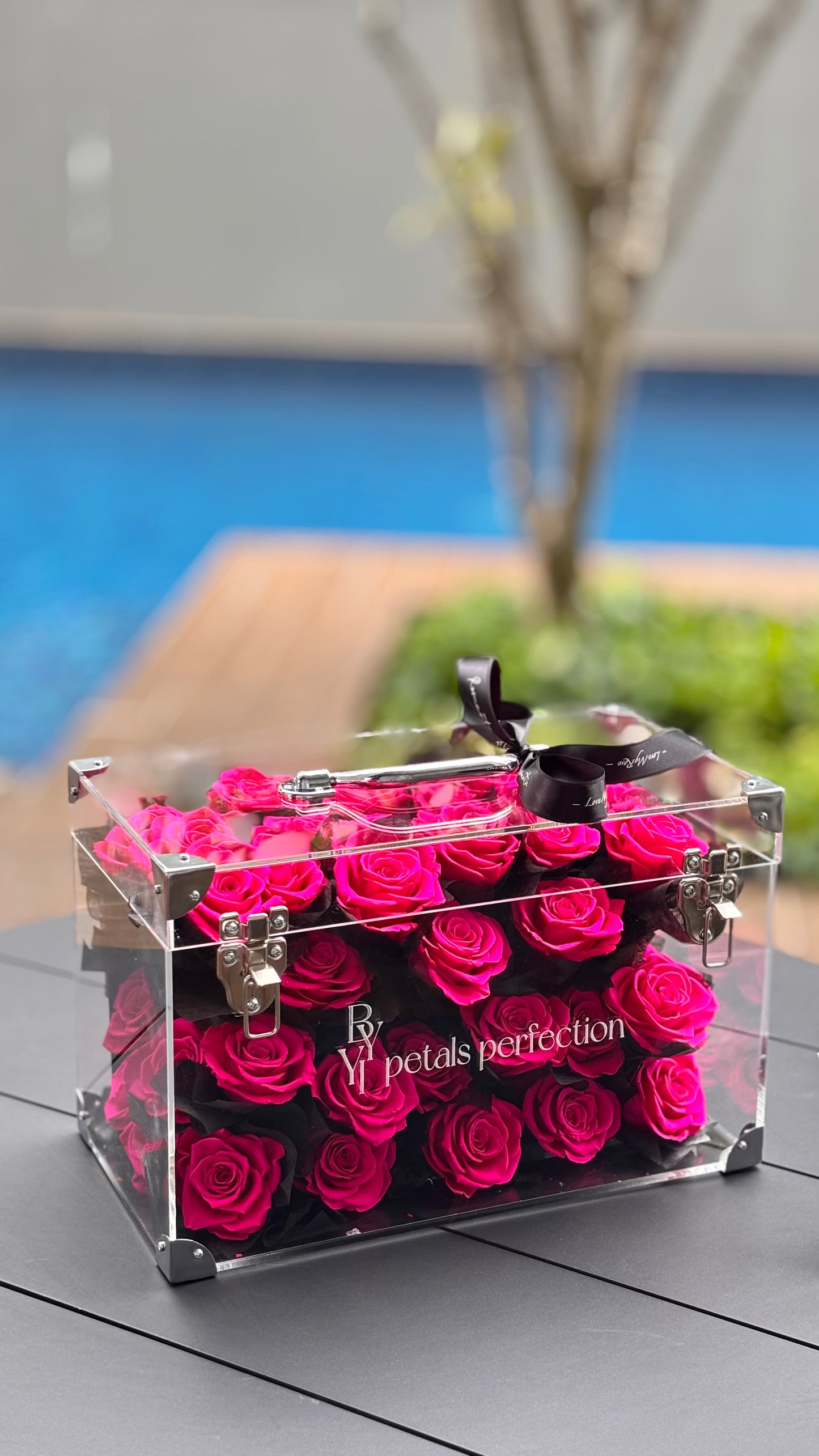 Floyd Preserved Roses Garden Small Size 🩷 SG In Stock 🇸🇬