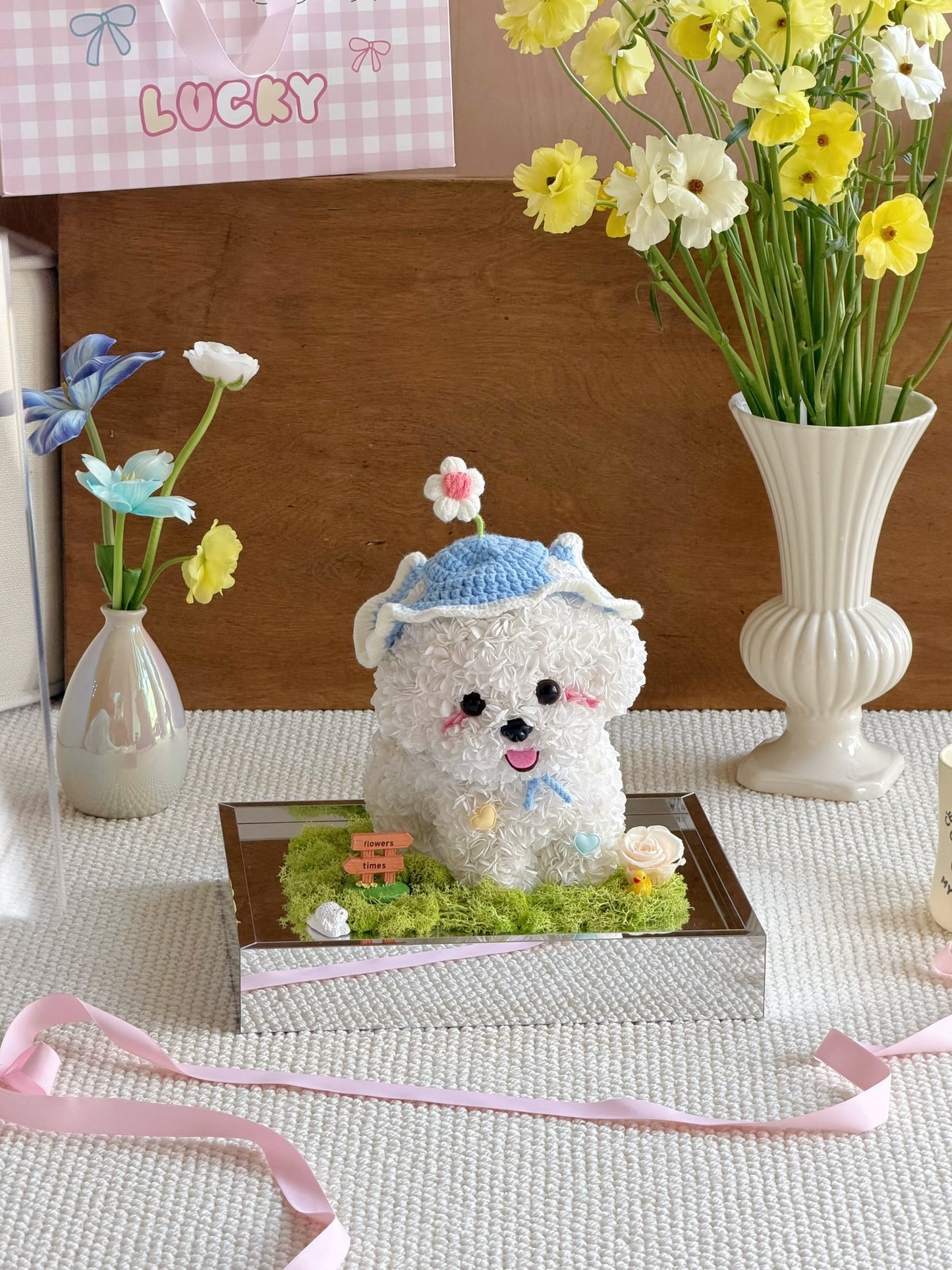 Puppy Love Preserved Flowers Box 👒