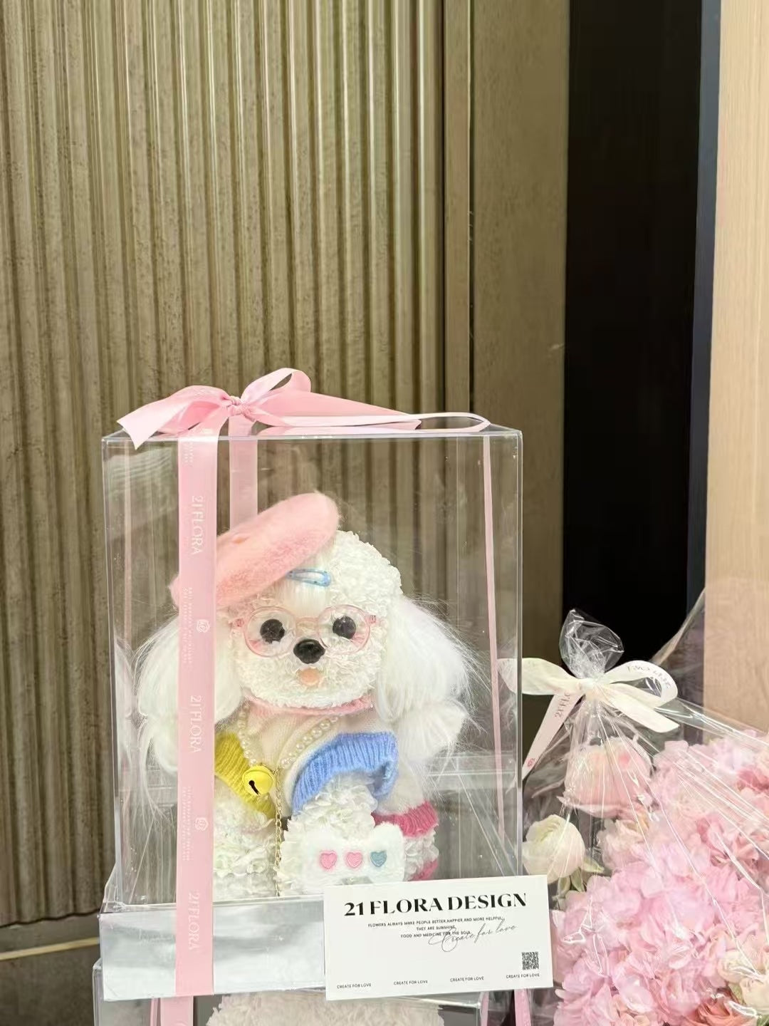 Pink Hat 👒 Puppy Love Preserved Flowers Box 🇸🇬 SG In Stock