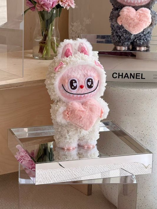 Labubu Holding Heart Preserved Flowers Box 🇸🇬 SG In Stock