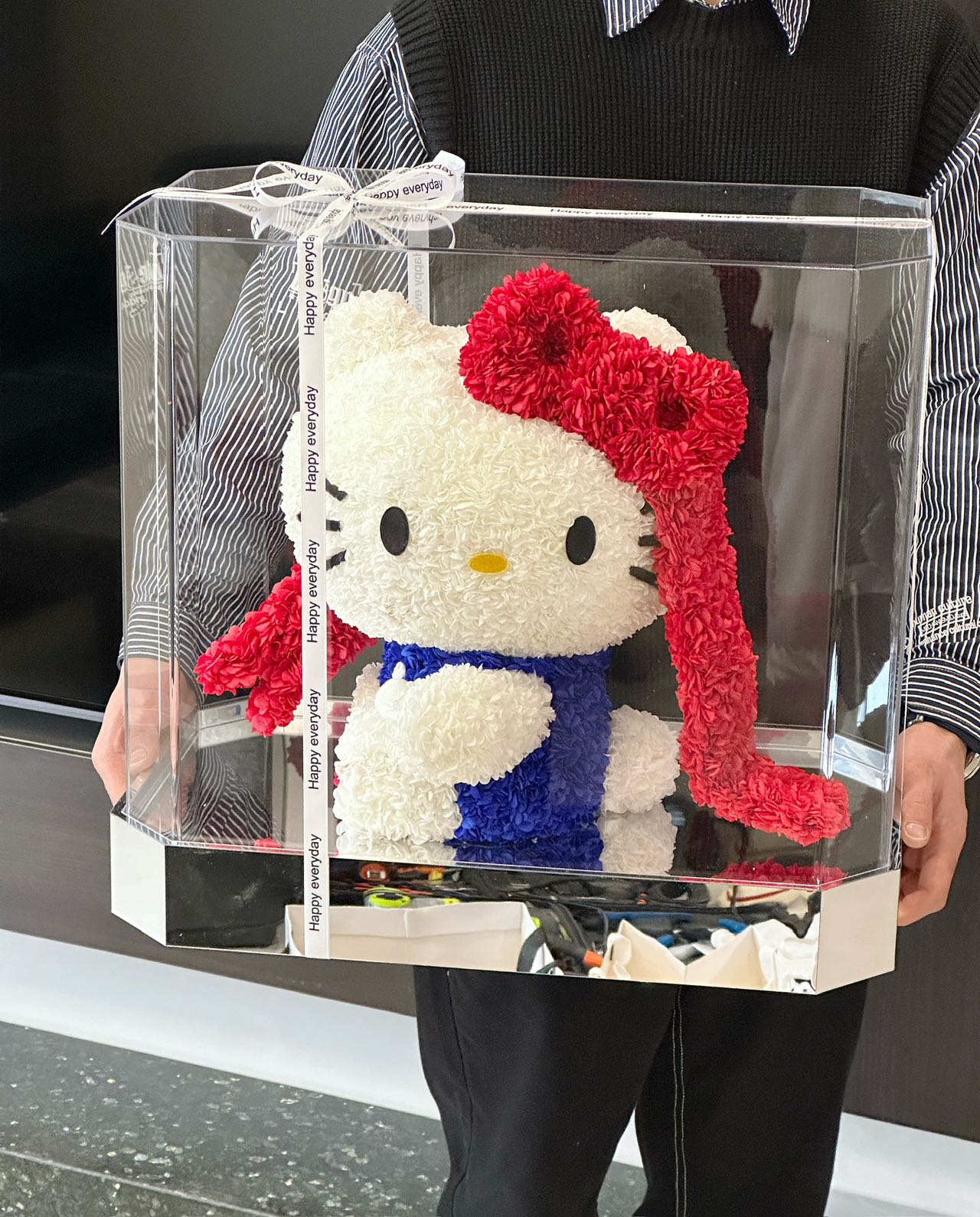 Sweetheart 💌 Kitty 2025 New Year Preserved Flowers Box