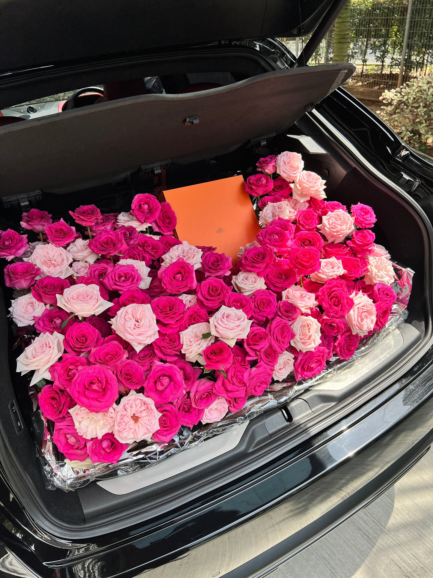 Car Boot/Trunk Flowers Arrangement For Birthday/ Special Occasions