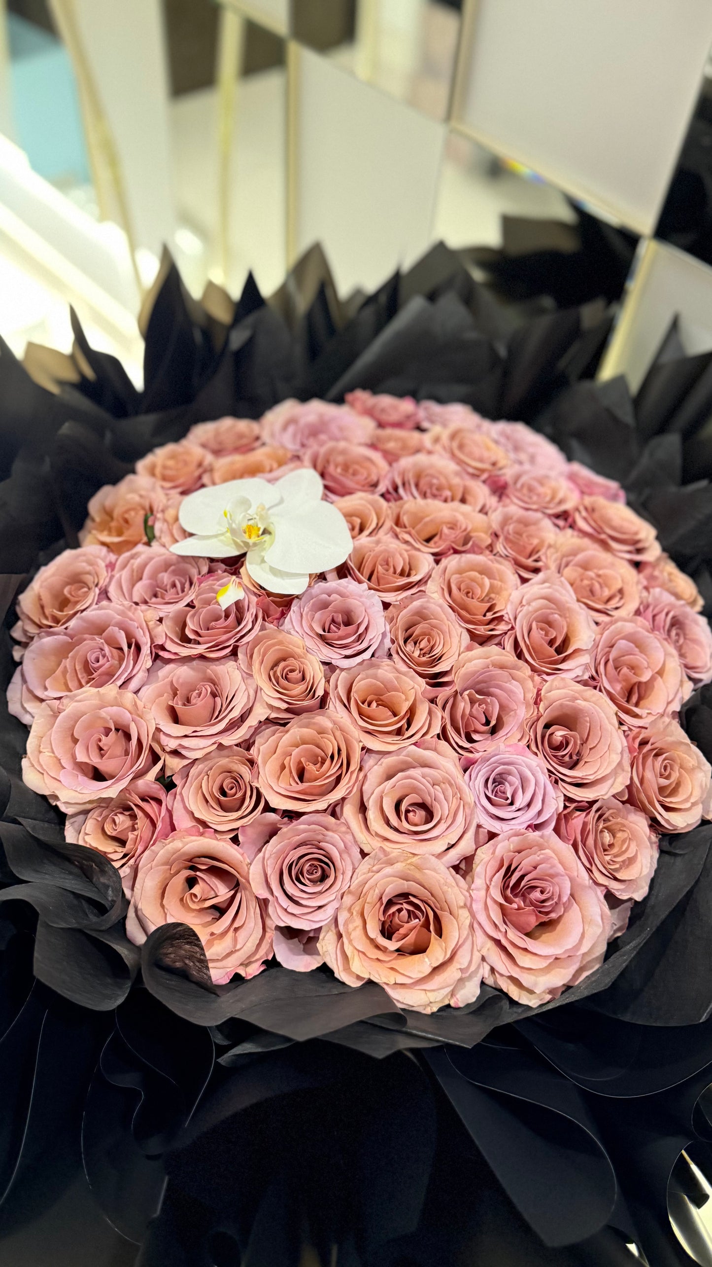 Moab Fresh Roses Bouquet 60stk