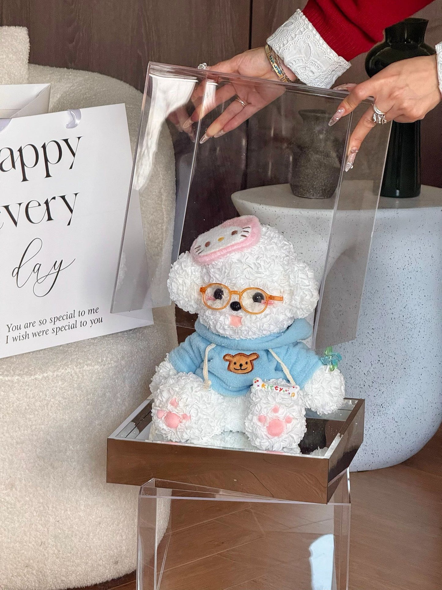 Puppy Love Bichon Dog Preserved Flowers Box 🩵 SG In Stock 🇸🇬