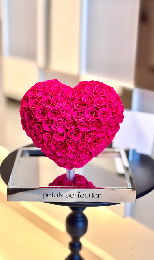 Floyd pink 3D Love Heart Shaped Preserved Roses Box 🇸🇬 SG In Stock