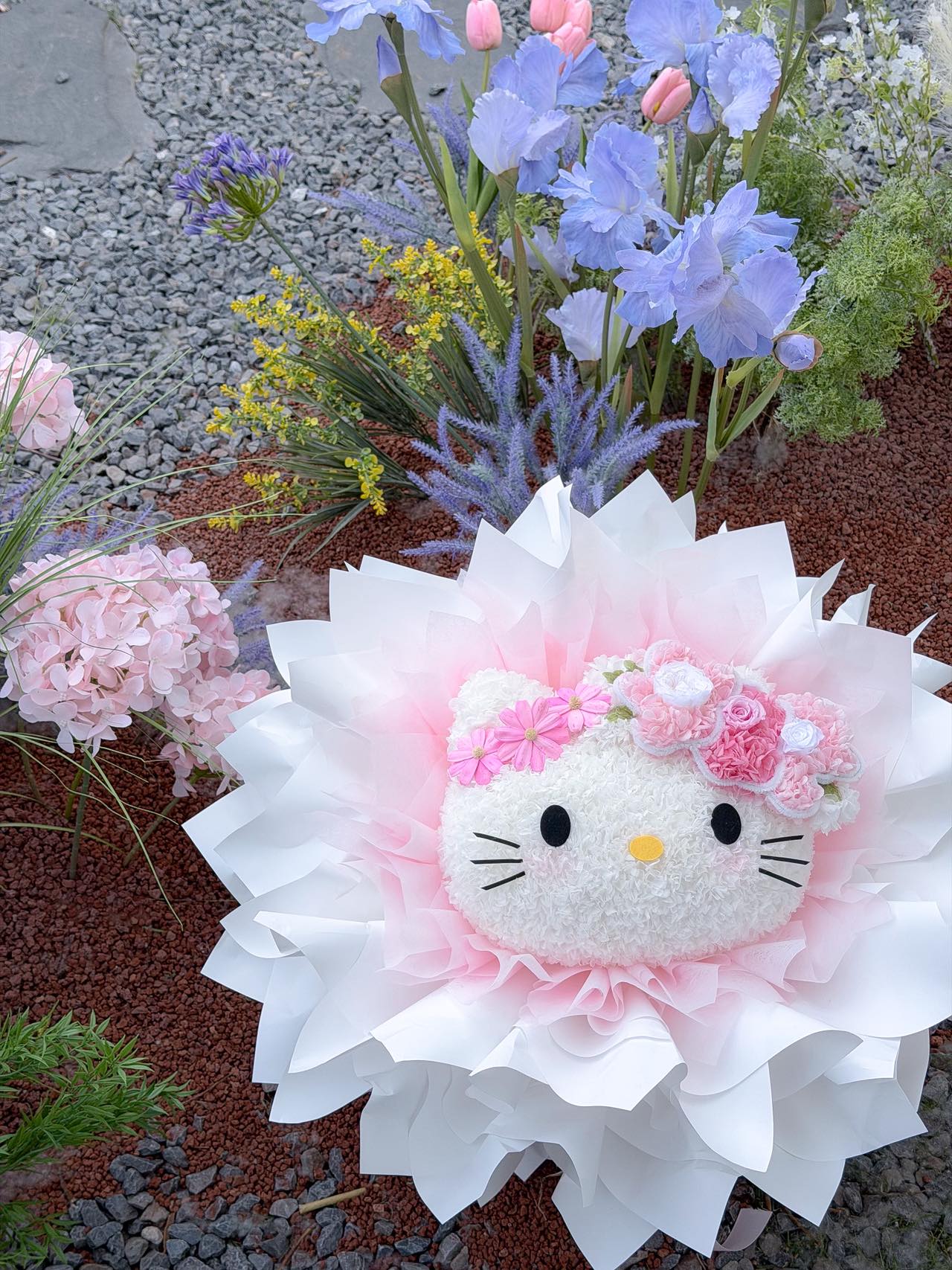 Hello Kitty Preserved Flowers Bouquet