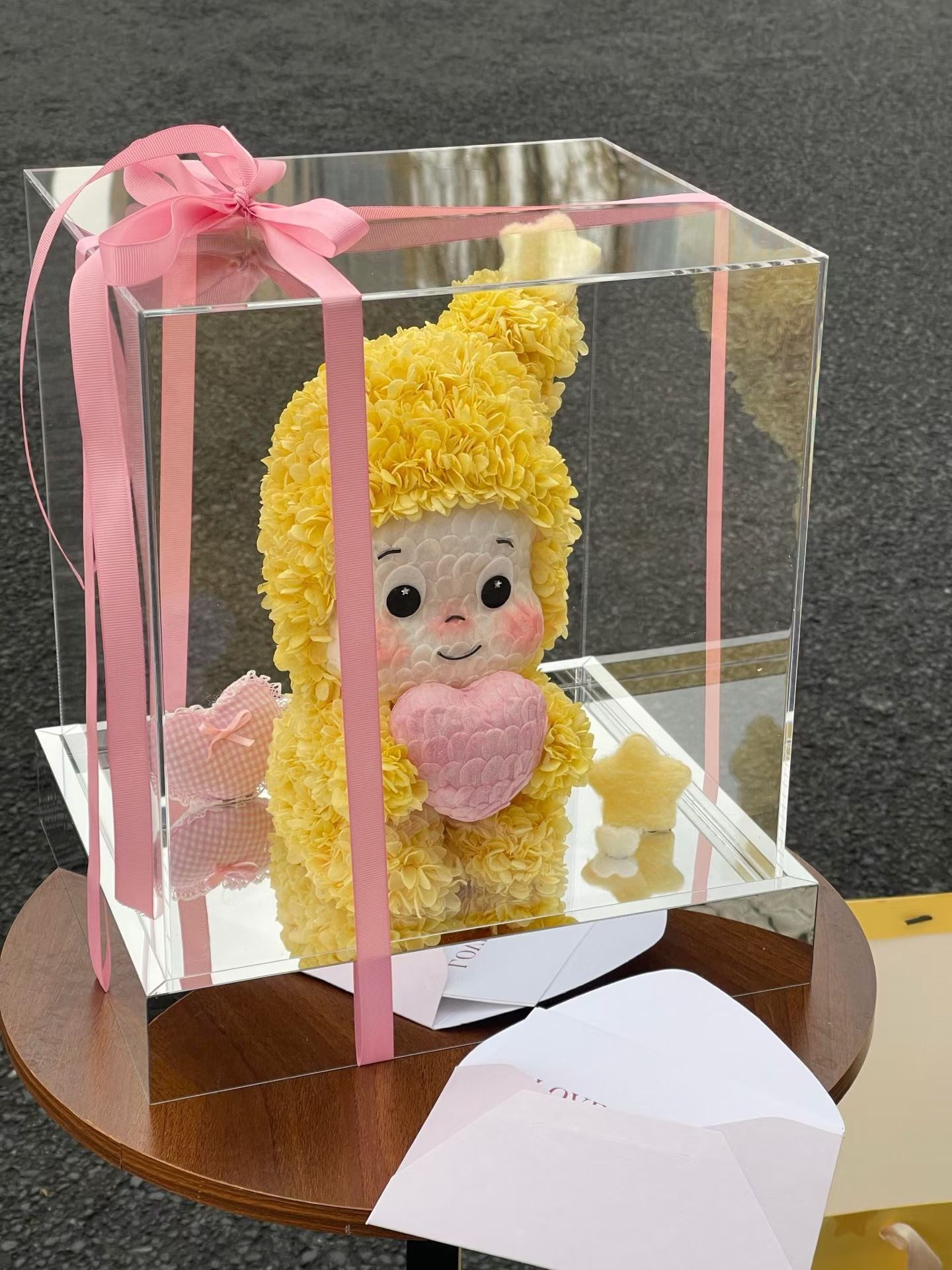 Little Star Preserved Flowers Box 💛