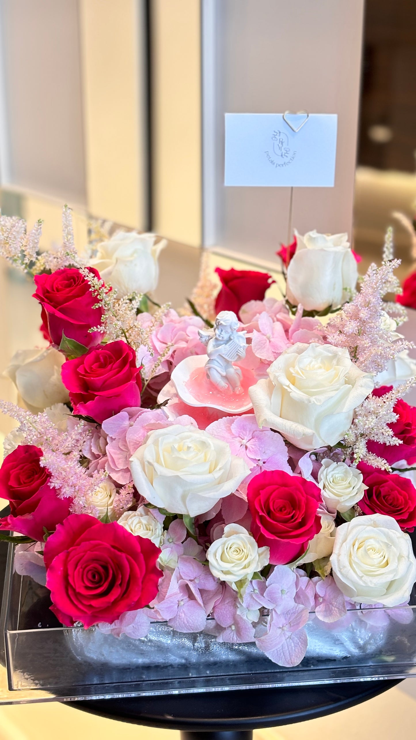 “Make A Wish” Fresh Flowers Box