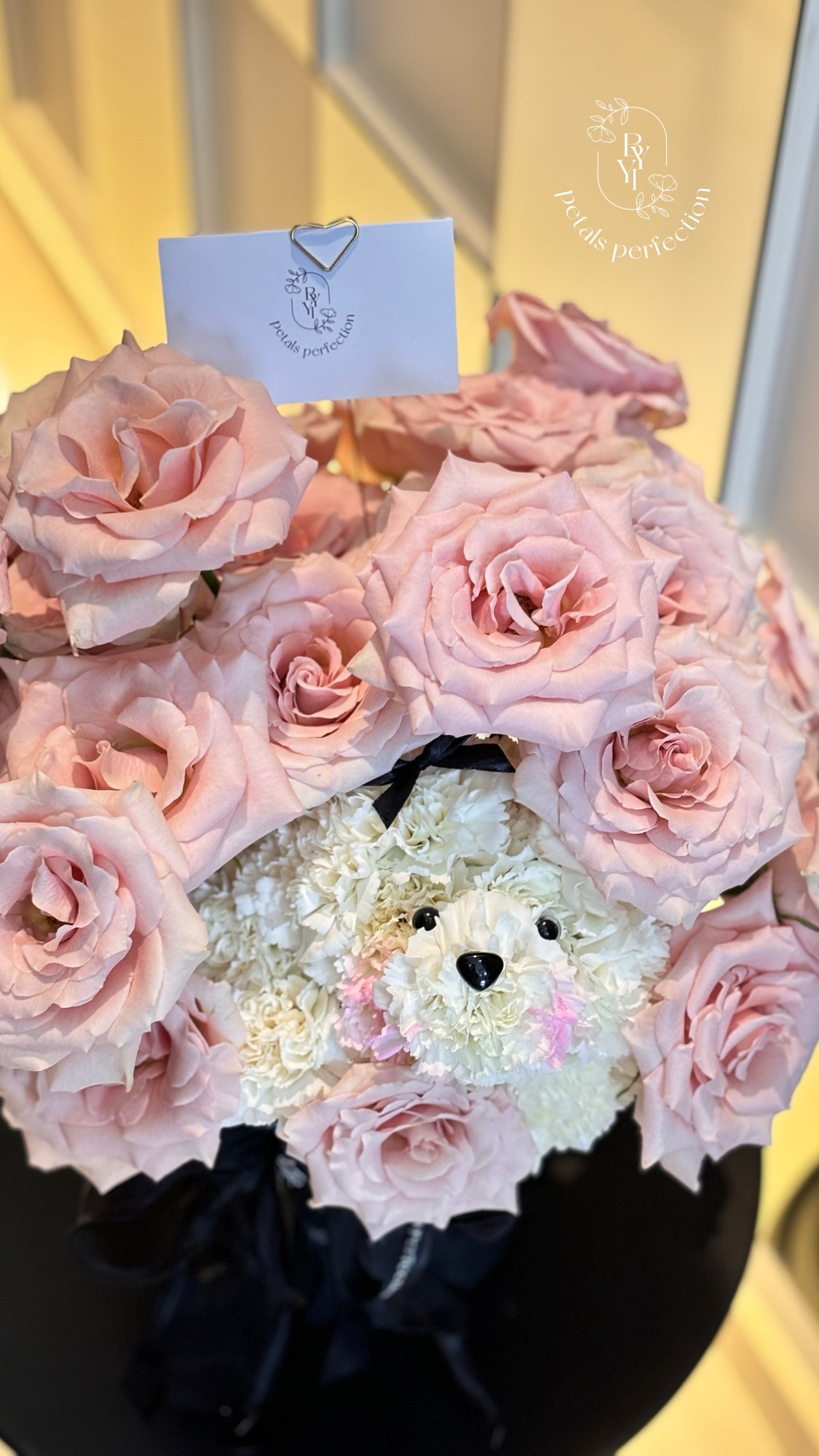 Puppy Love Fresh Roses Box