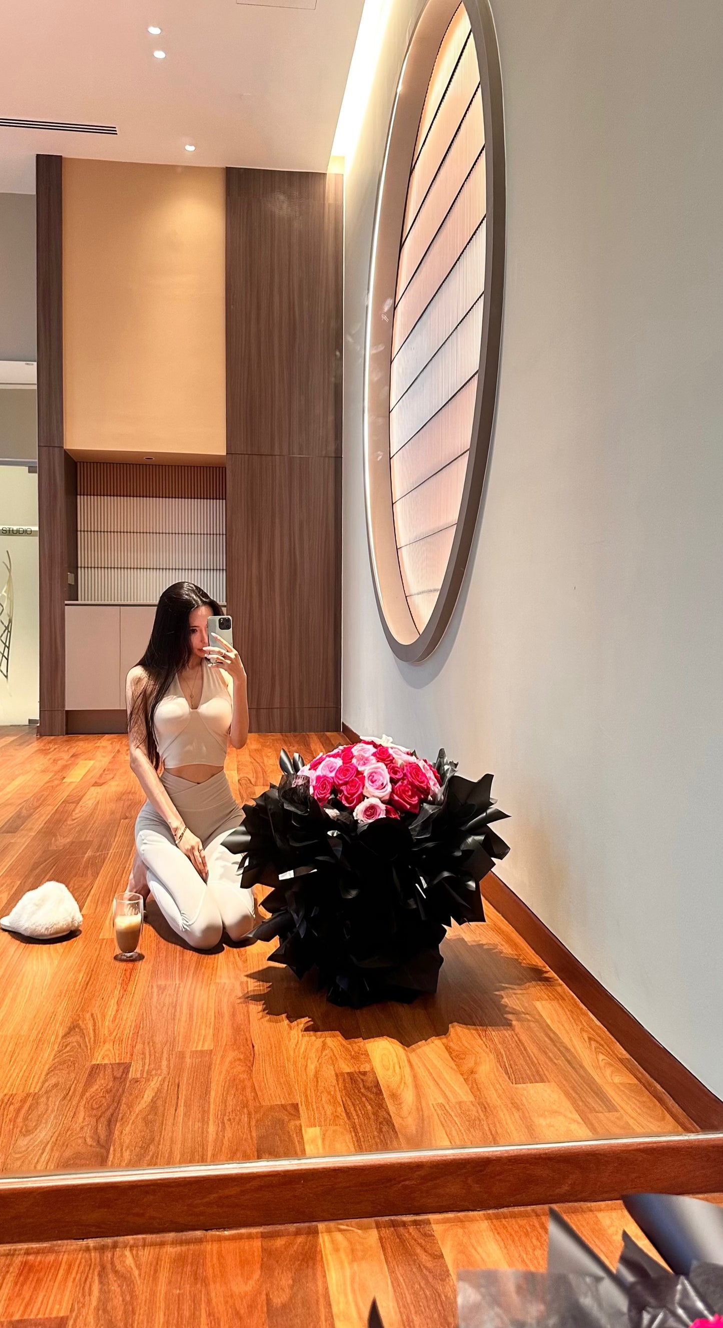 Floyd Pink Roses Phalaenopsis Bouquet 💐 60stk