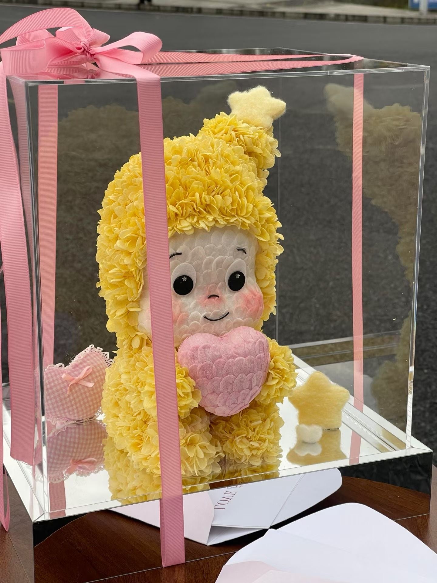 Little Star Preserved Flowers Box 💛